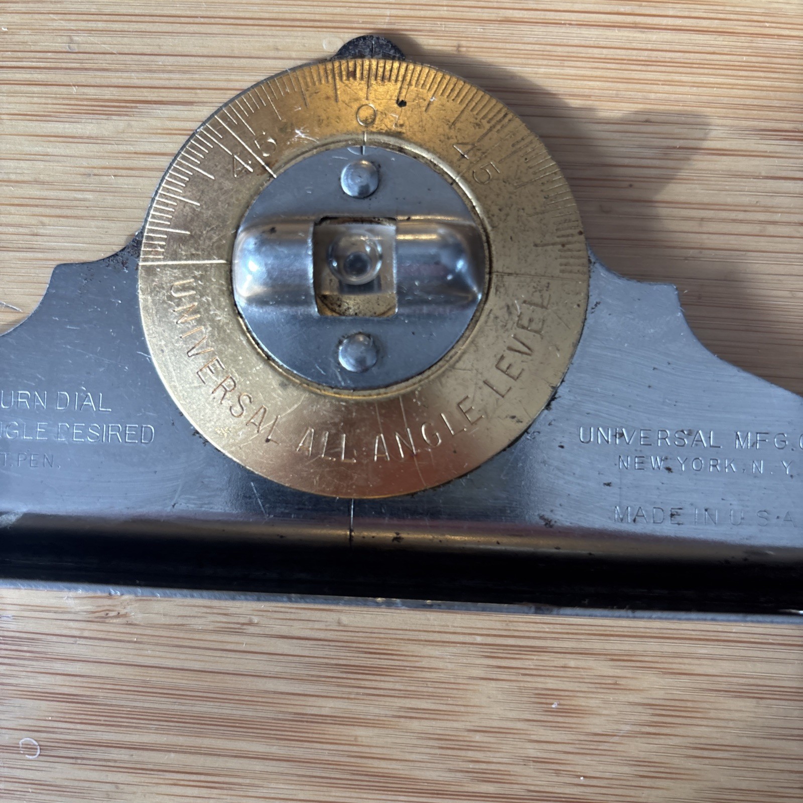 Vintage Level Protractor "UNIVERSAL MFG. CO." ALL ANGLE Brass & Steel LEVEL ☆US