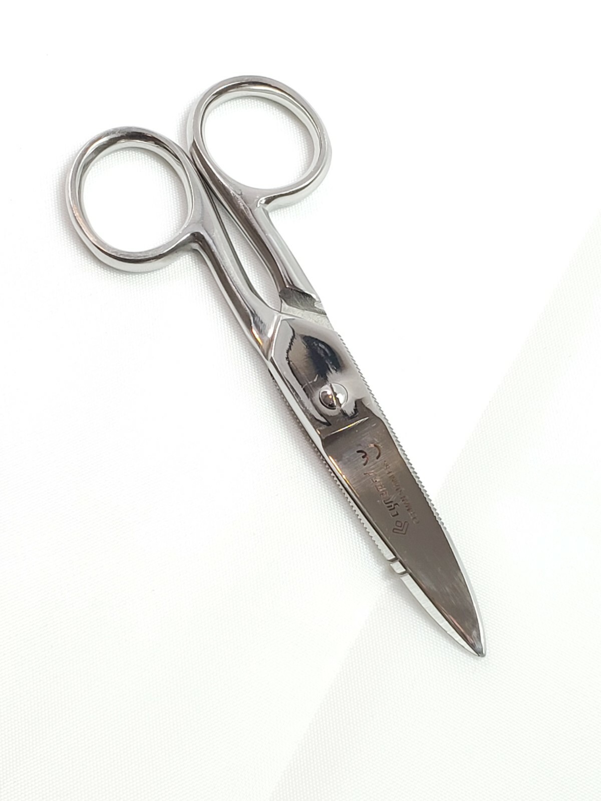 Electrician Scissors for Cutting & Stripping Wires Electrical Repair Tool 5.25"