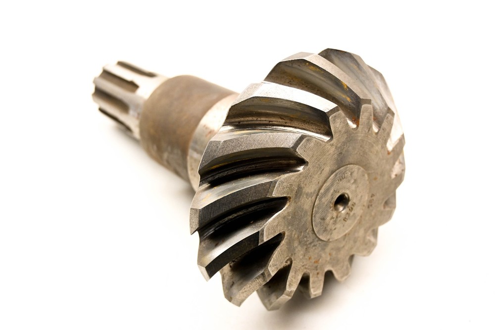 Mack 24KH11018 Gear Kit NOS