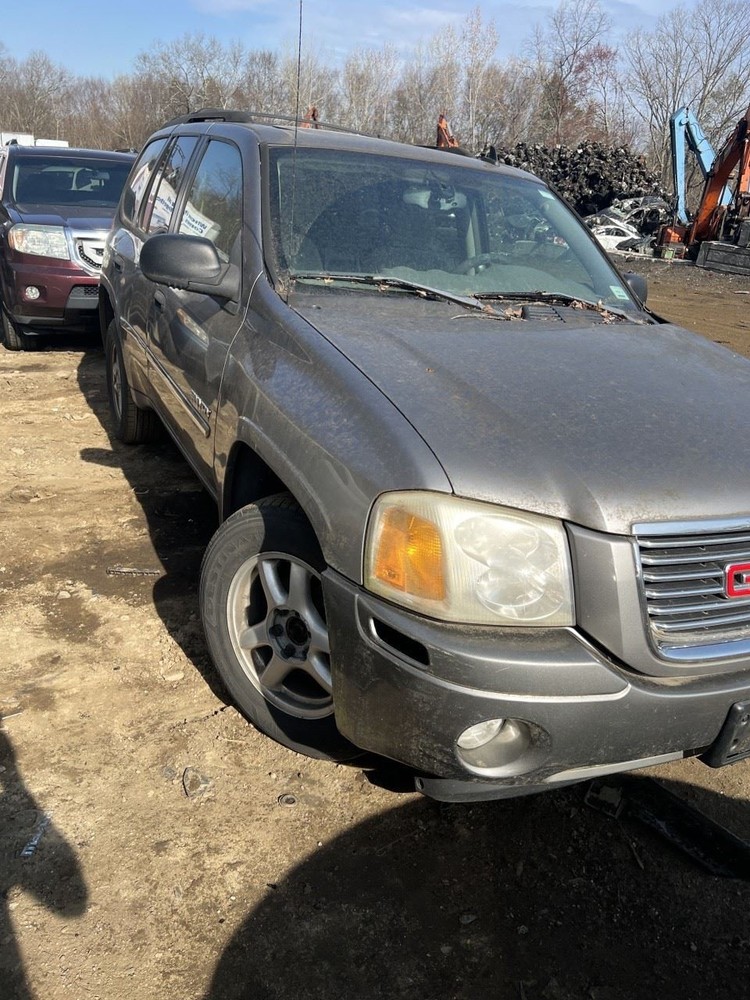 Fuse Box Engine Fits 2006 ENVOY OEM
