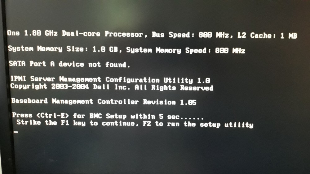 APC AP 9465 Data Center Expert Server.