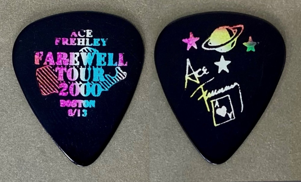 ⚡KISS Ace Frehley Farewell confetti prism on black guitar pick Boston MA 6/13/00