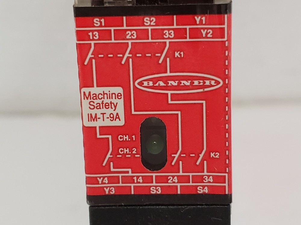 BANNER ENGINEERING IM-T-9A SAFETY RELAY MODULE 24VDC 6A