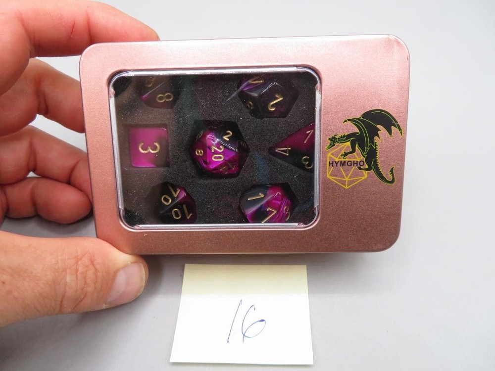 Dungeons & Dragons RPG Dice Set Unused (16)
