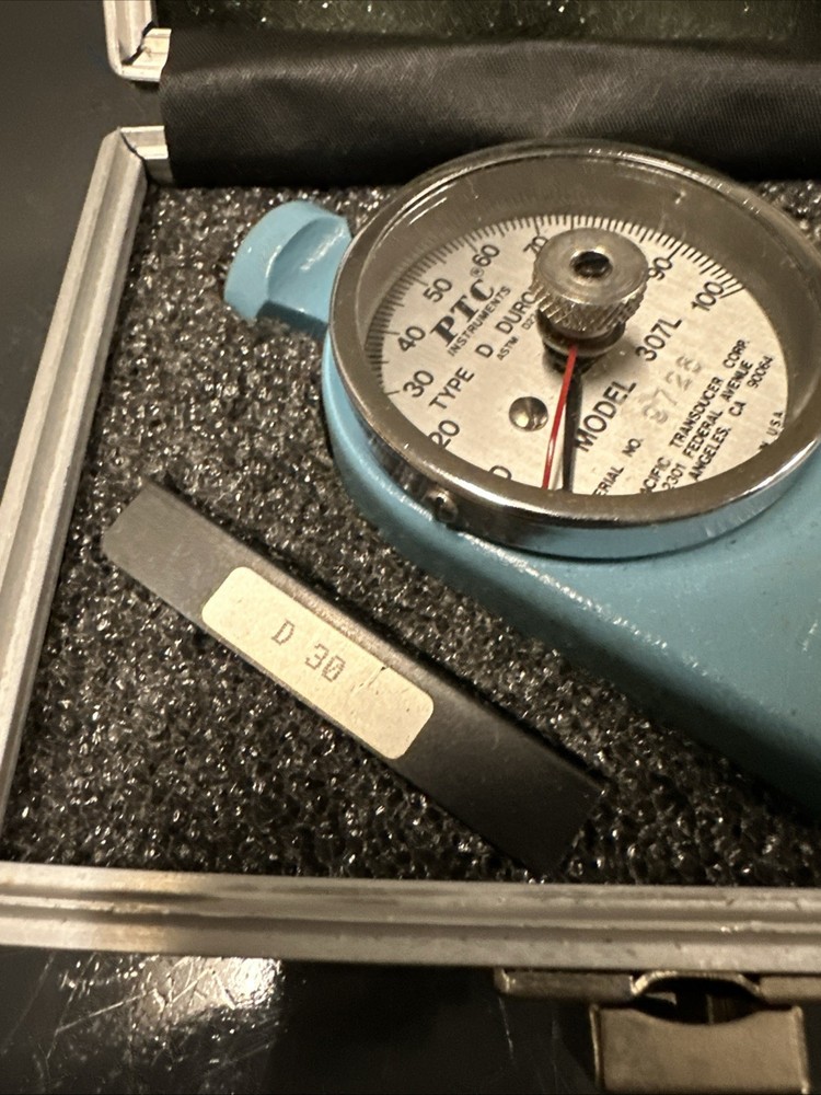 PTC Instruments Model: 307L Type:D Durometer Serial # 9726 In Case