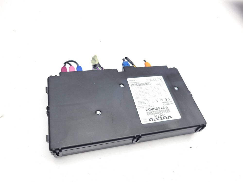 VOLVO XC40 2019 VCM CONTROL MODULE ECU UNIT 31489809
