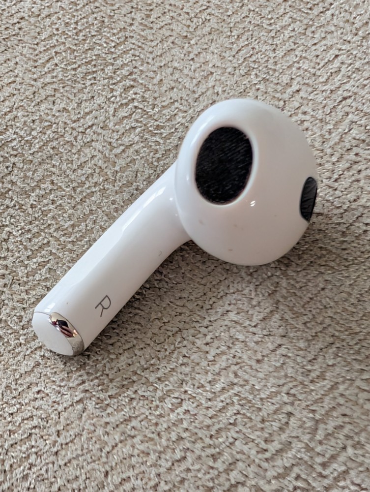 Apple AirPod Generation 3 A2565 Right Side Only Replacement