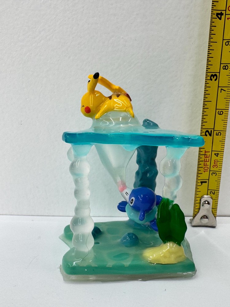 Poplio & Pikachu Underwater Adventures