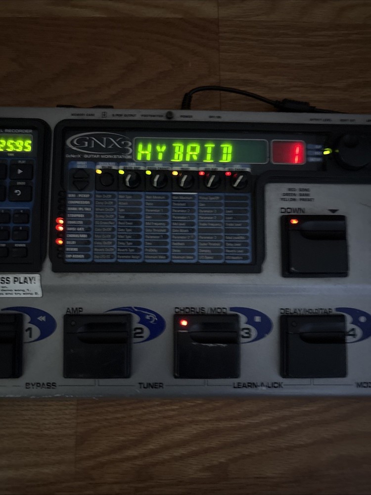 DigiTech GNX3 Guitar Workstation Multi-Effects Guitar Effect Pedal