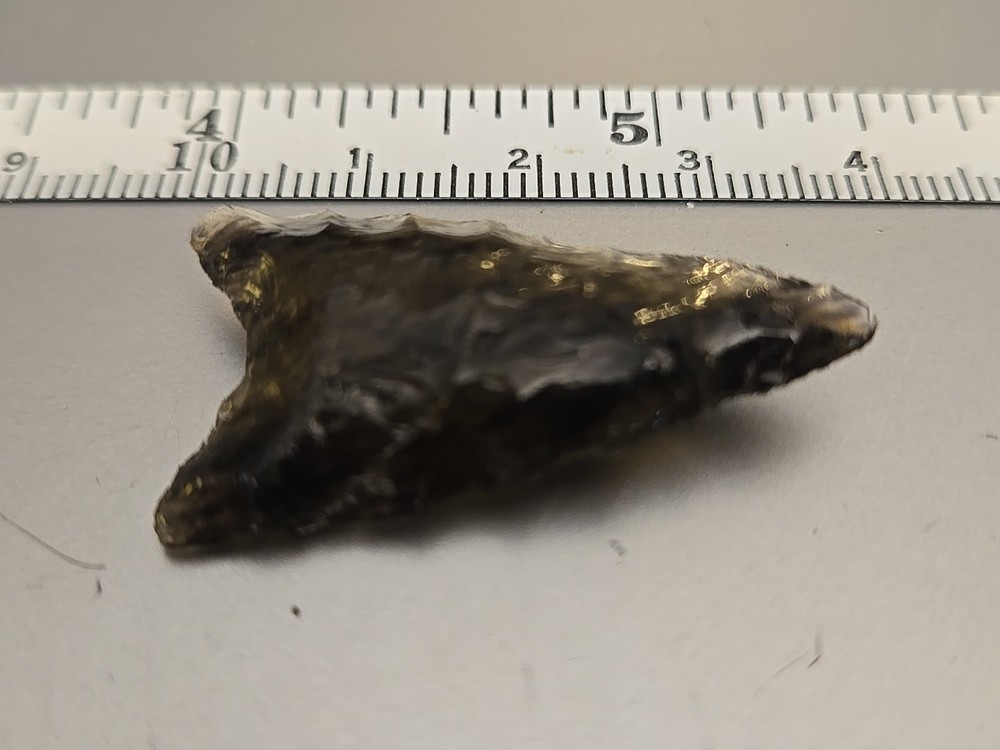 black obsidian arrowhead