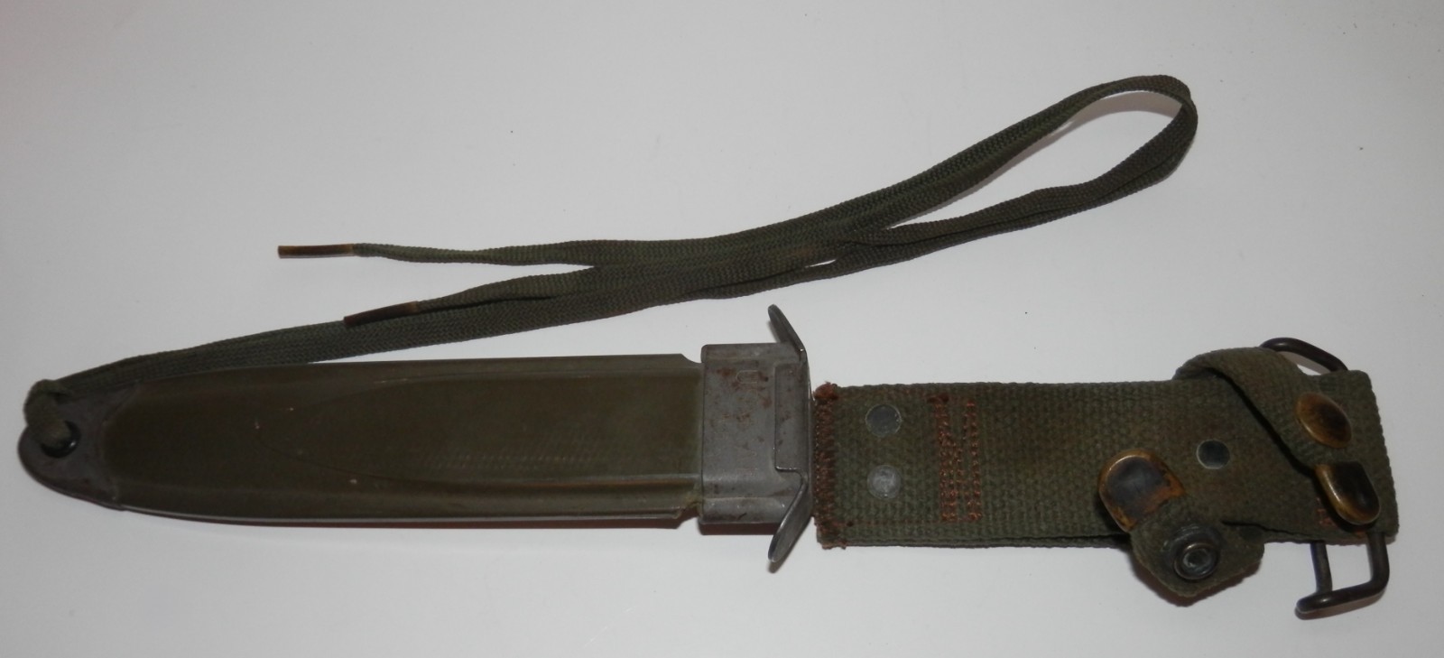 WWII US M IV Bayonet marked USM8A1 TWB with Sheath