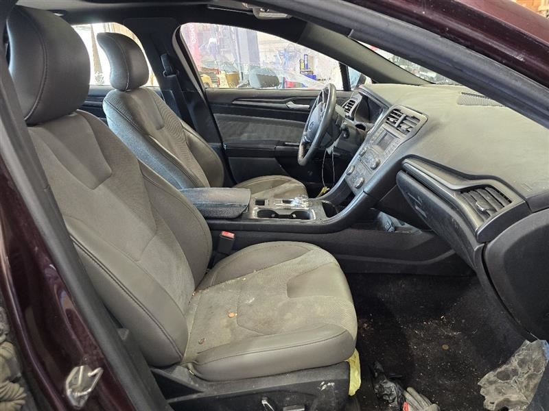 FUSION 2017 Air Shutter 599391