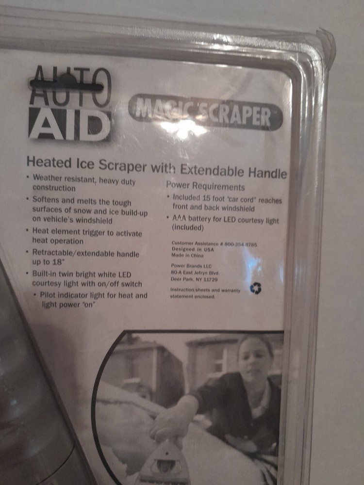 Auto Aid Heated Ice Scraper With Extendable Handle