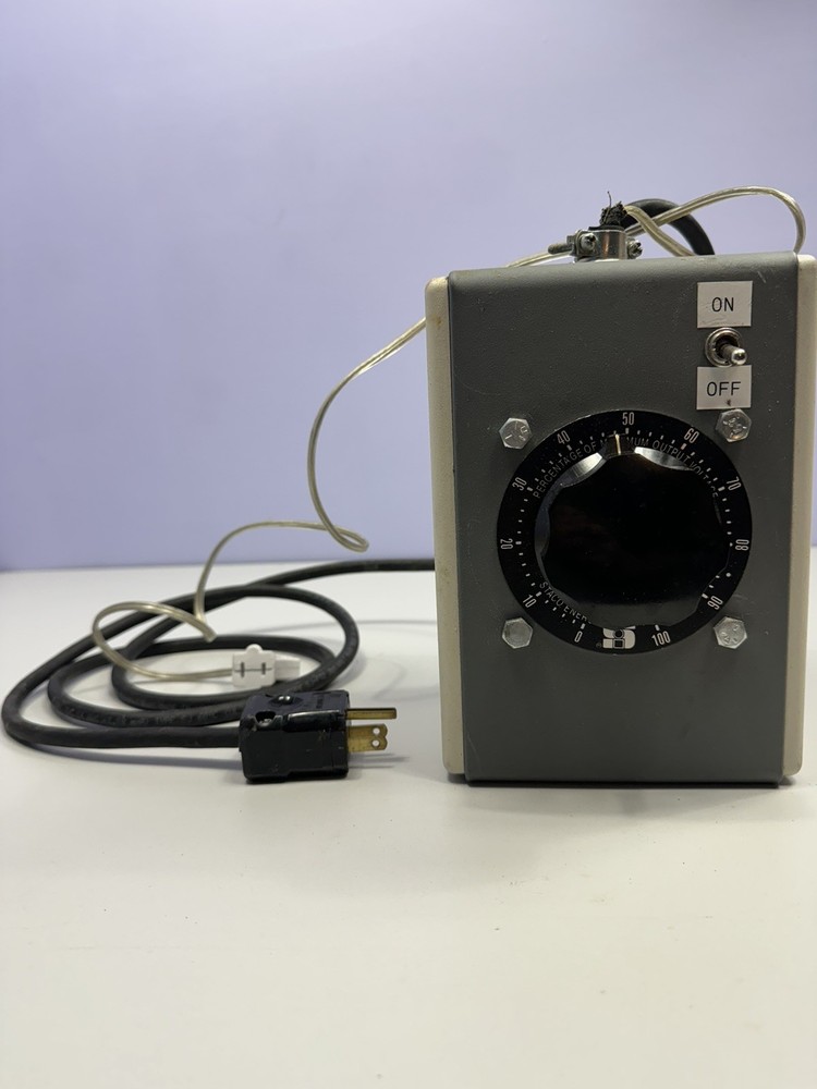 staco variable transformer 700 watt