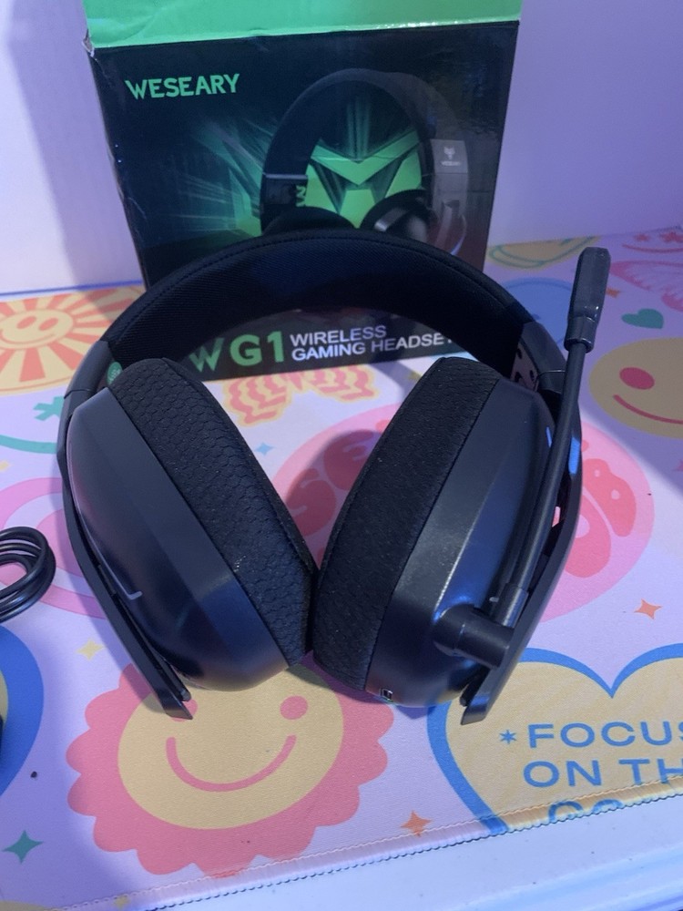 Weseary Wireless Gaming Headset WG1