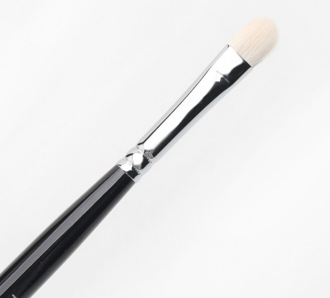HWAHONGM Makeup Brush Concealer NO.206 Makeup Tools