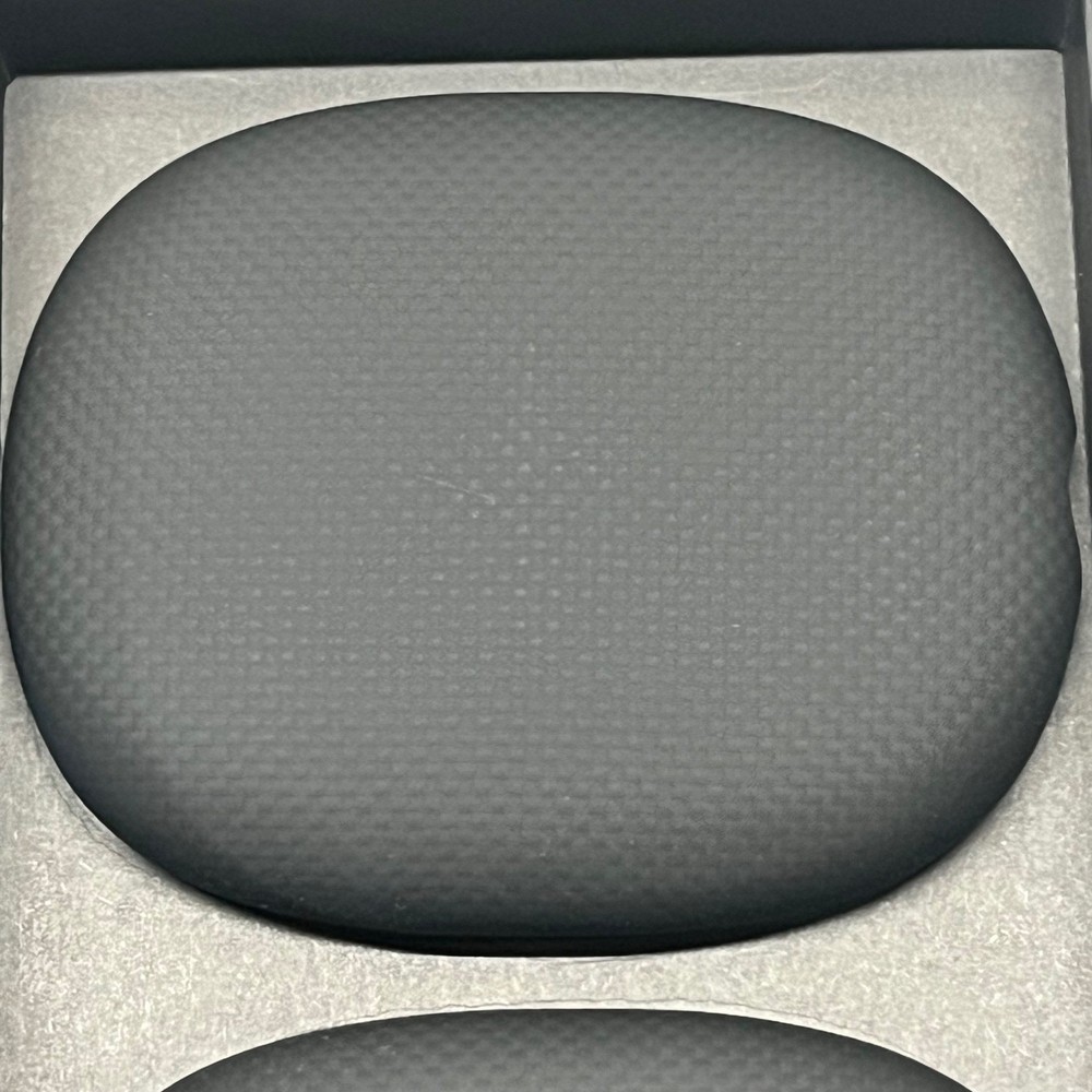 Latercase AirPods Max Case Midnight Impossibly Thin Space Age Materials Open Box