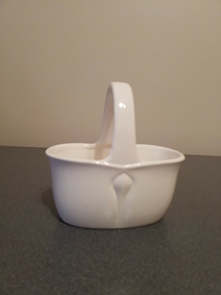 Napco White Basket Planter #3117