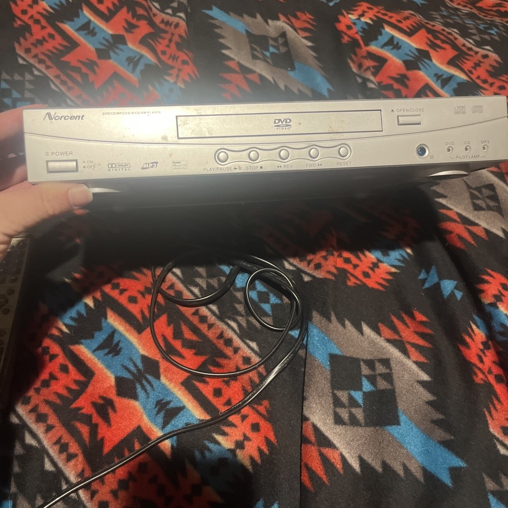 NORCENT TECHNOLOGIES DP 313 DVD PLAYER With Remote