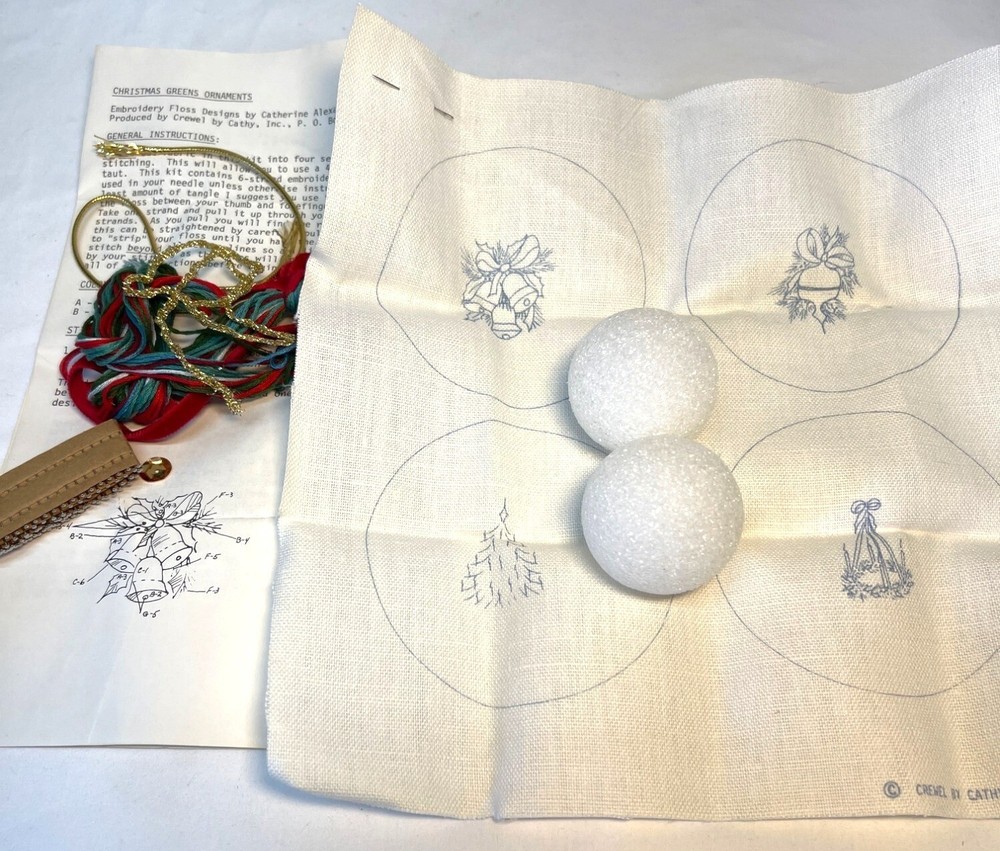 Christmas Embroidery Ornaments Kit Complete