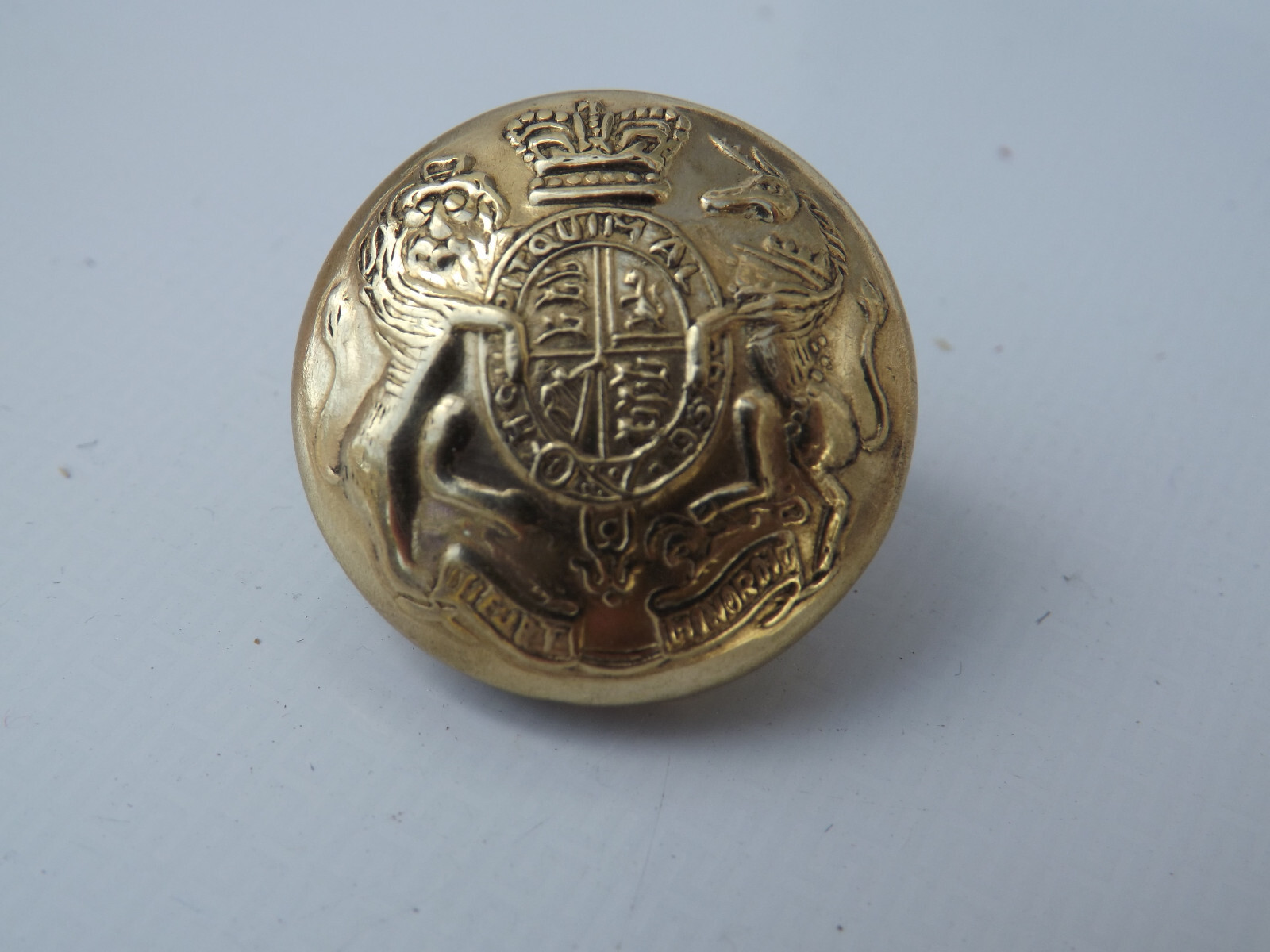 Reproduction Victorian British Army QVC General Service  Button Brass 24mm new