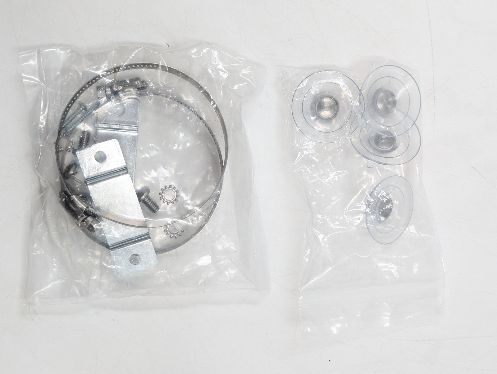 Parsec Technologies Akita Series Wall Mount Antenna (PRO4A4L15W) White