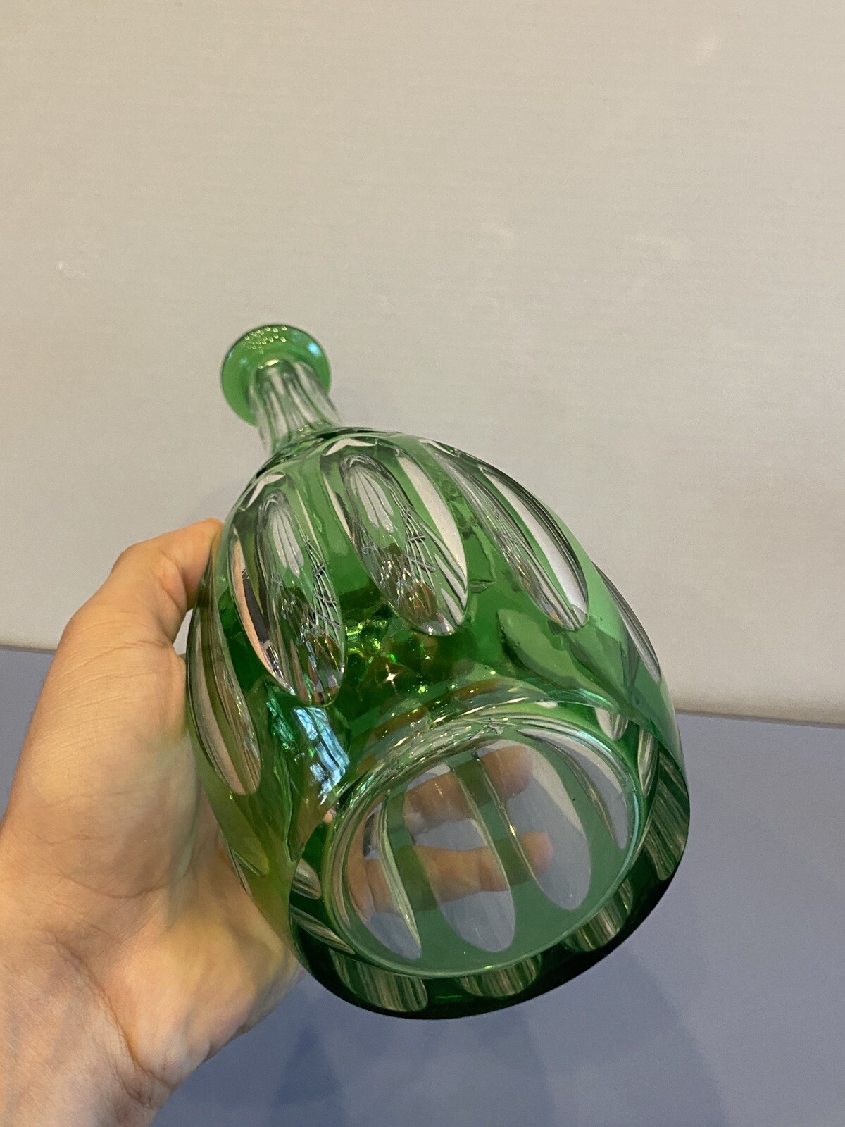 STUNNING VTG Emerald Green Cut To Clear Crystal Decanter W/Stopper 15.25"H