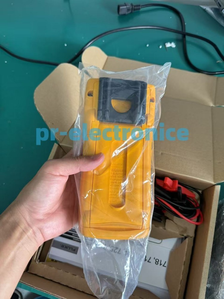 Fluke 726 Multifunction Process Calibrator Calibrated/nice/stock