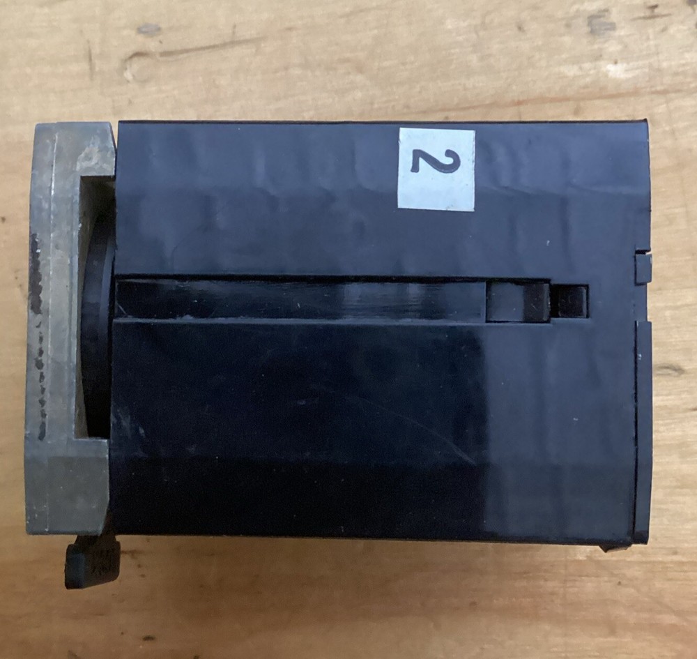 Cutler-Hammer Indicating Light Transformer E22L120 G57