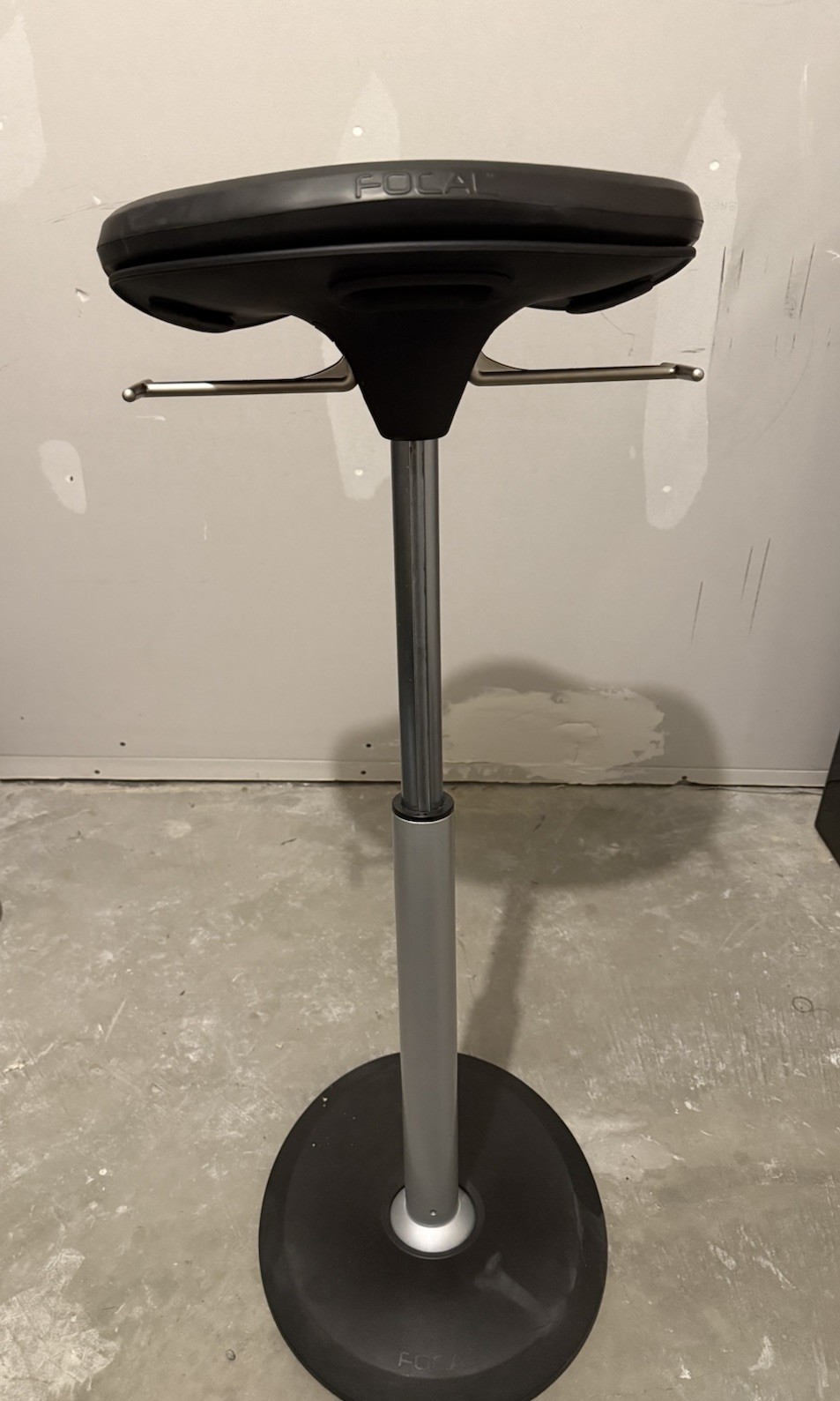 Focal Upright Mobis II Leaning Adjustable Active Stool Black Ergonomic Seat