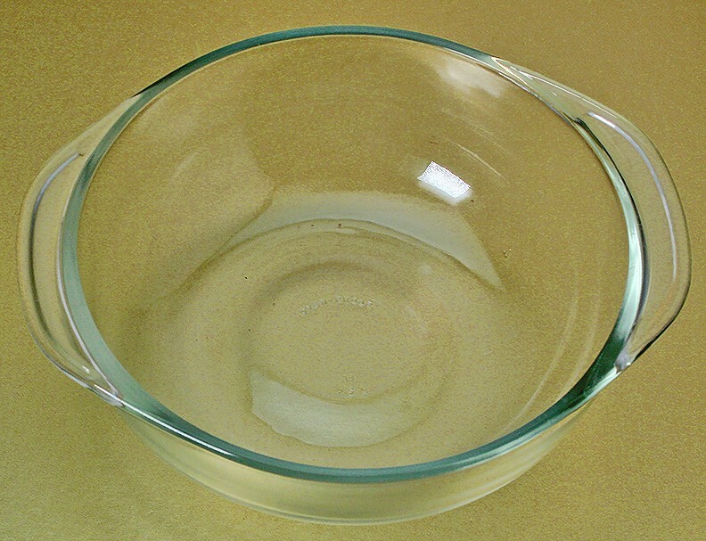 Oneida Silver Plated 3-Footed Round Serving Dish with Engraved Lid