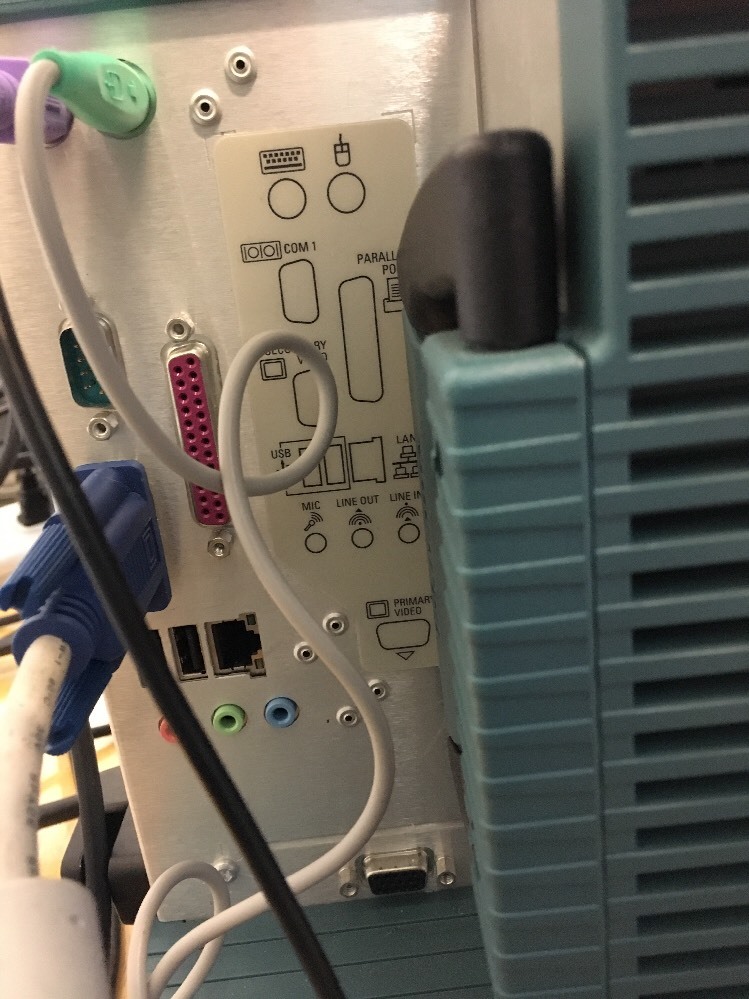 Tektronix Logic Analyzer TLA5201 or TLA5202