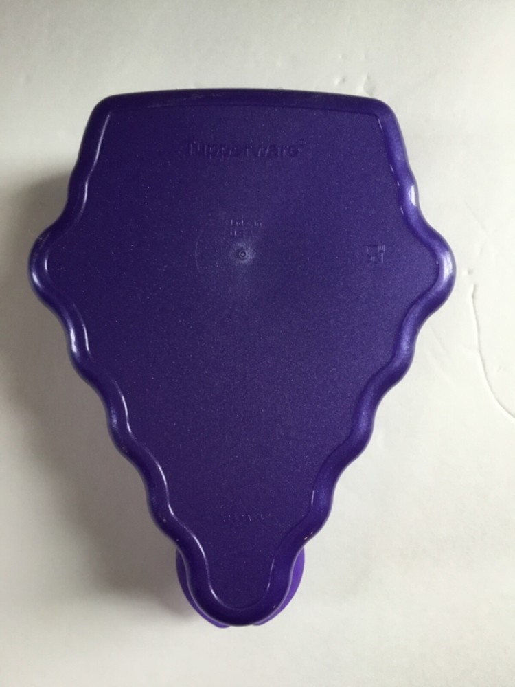 Tupperware Grape Forget Me Not Storage Container Purple Lunch Snack Hinged Lid