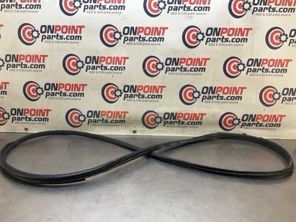 03-09 Nissan 350Z Passenger Coupe Door Frame Weatherstrip 76921CD000 OEM 15Bapge