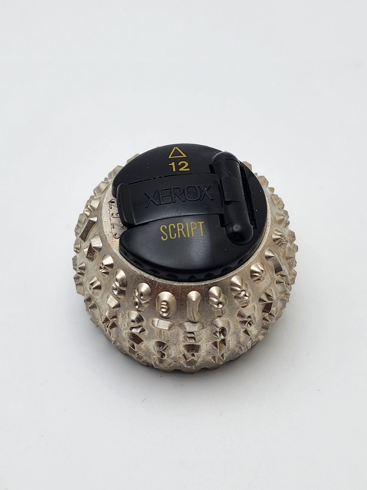 Xerox Selectric II Typewriter Ball Script 12 Case