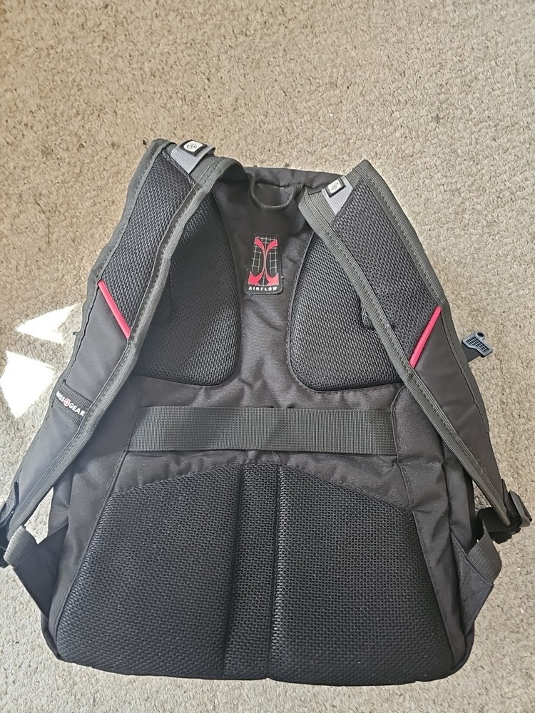 SWISSGEAR Scan Smart Backpack W/ Multiple Zip Pockets