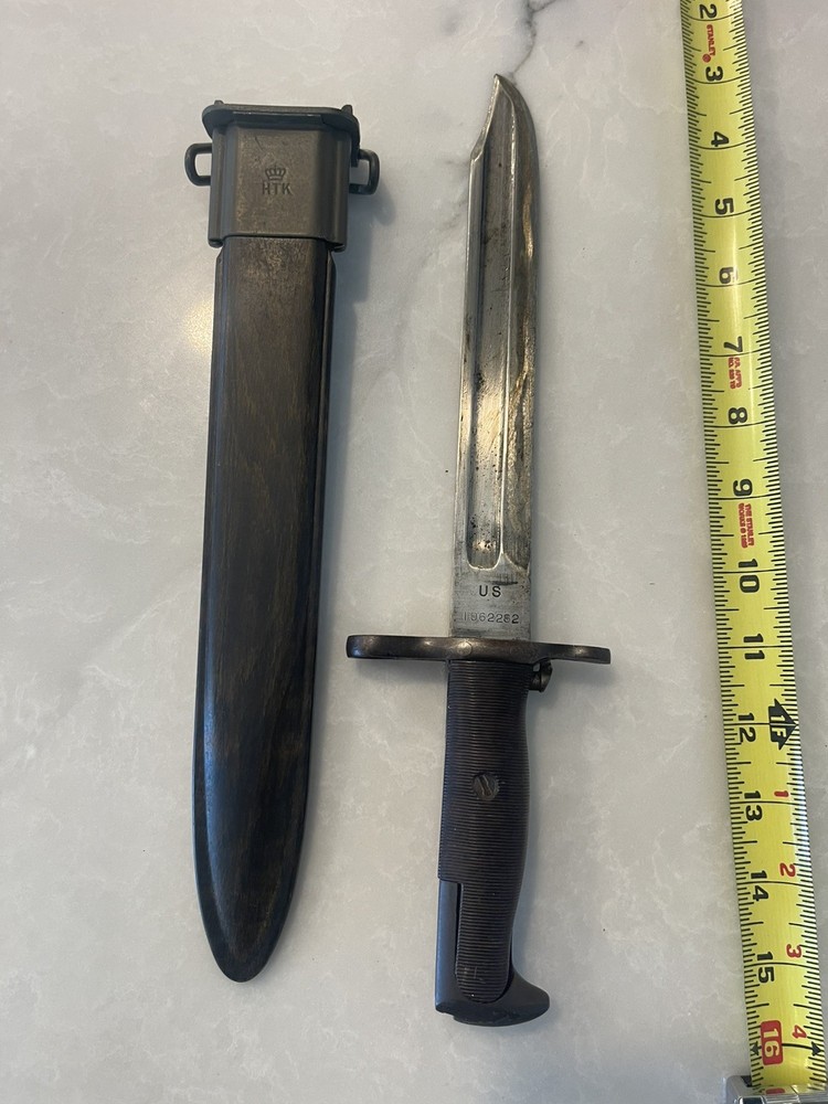 Authentic Ww2 US Bayonet date 1919