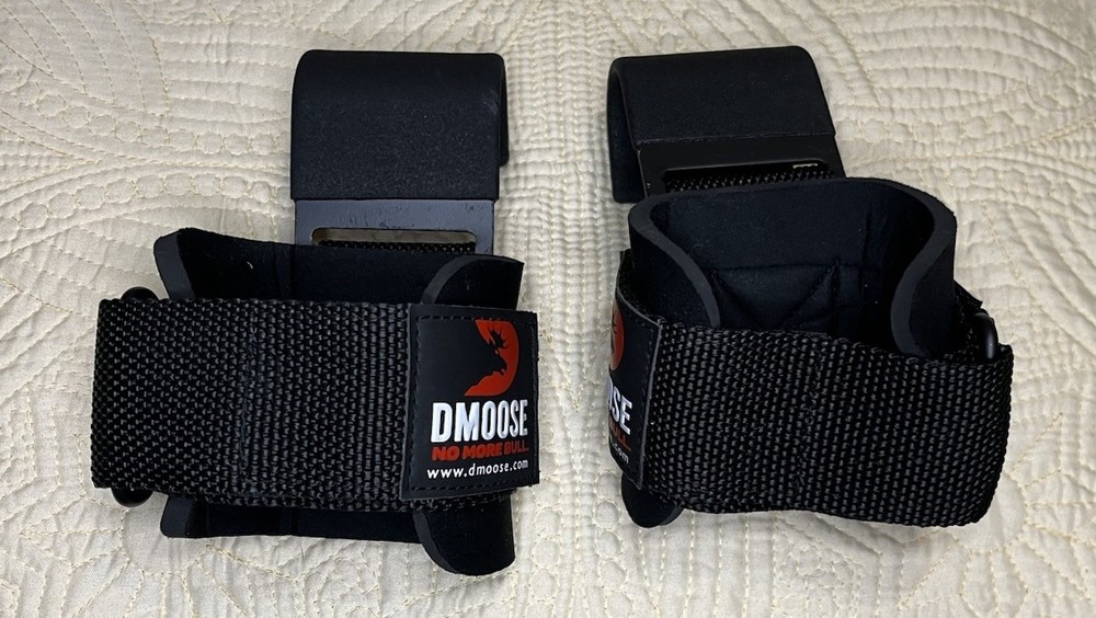 DMoose Weight Lifting Hooks Pair Black