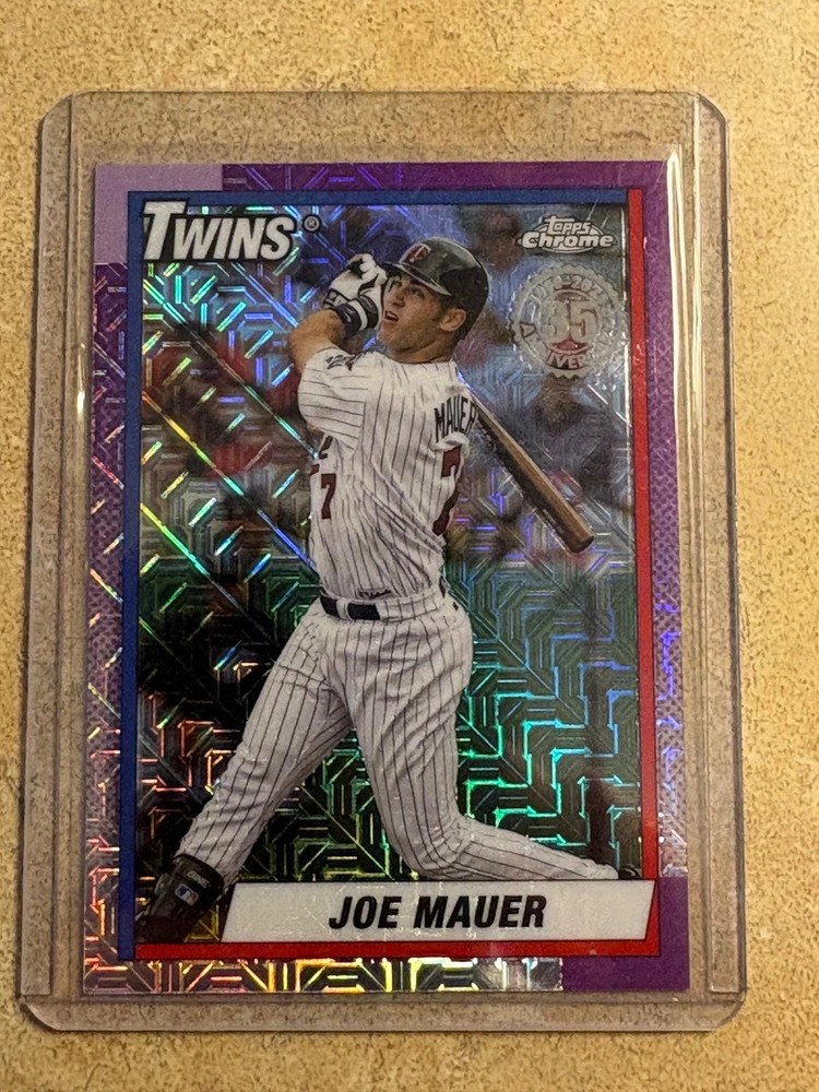 !!!    JOE MAUER   TOPPS CHROME  REFRACTOR  BASEBALL  CARD $$