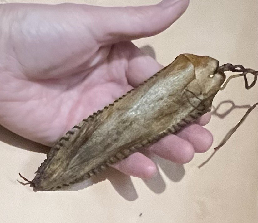 Inuit knife & sheath replica set