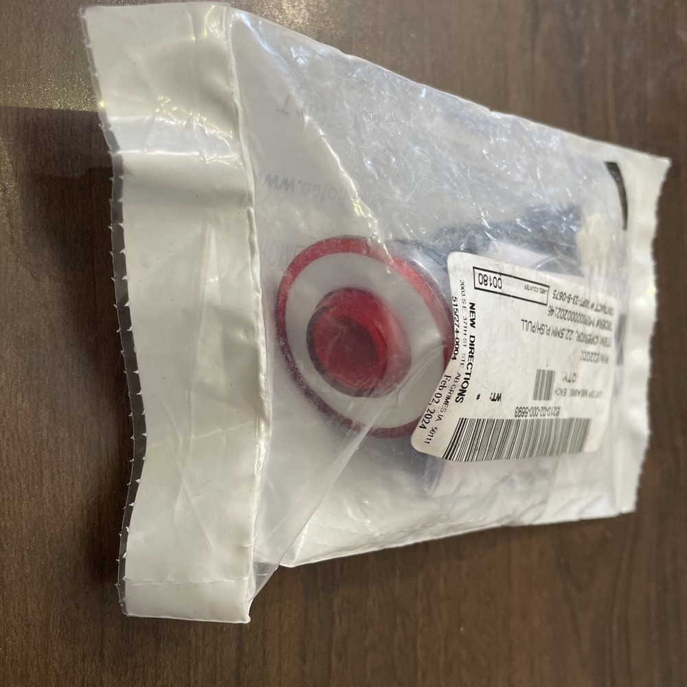 SEALED NEW EATON E22GD2 2 POS PUSH-PULL 40mm RED ILLUMINATION