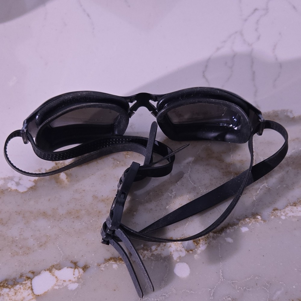 Mirrored Swimming Goggles Black Adjustable Strap