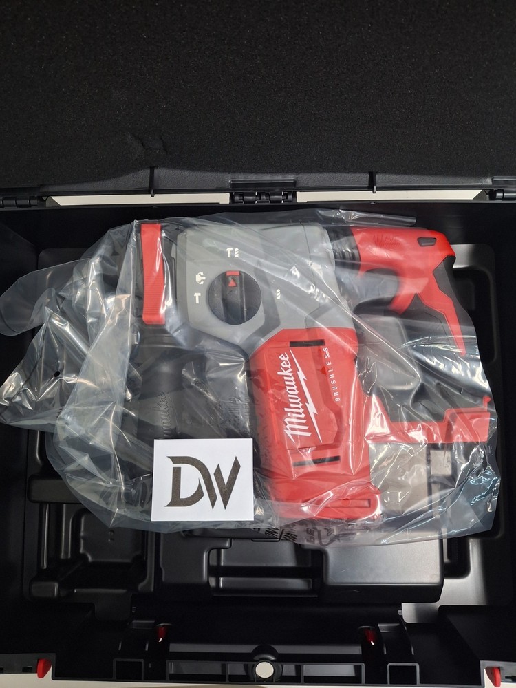 Milwaukee M18 BLH 18V SDS-Plus Rotary Hammer 26mm Case / Bare Tool + Case