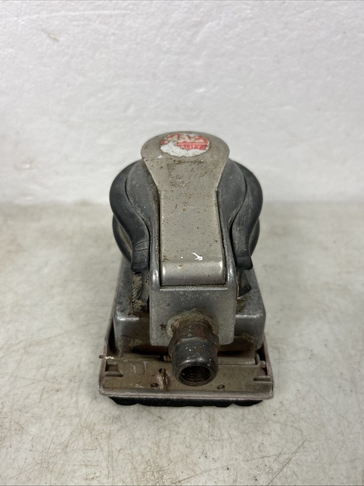 Mac Tools Palm Sander Model AS105 Used