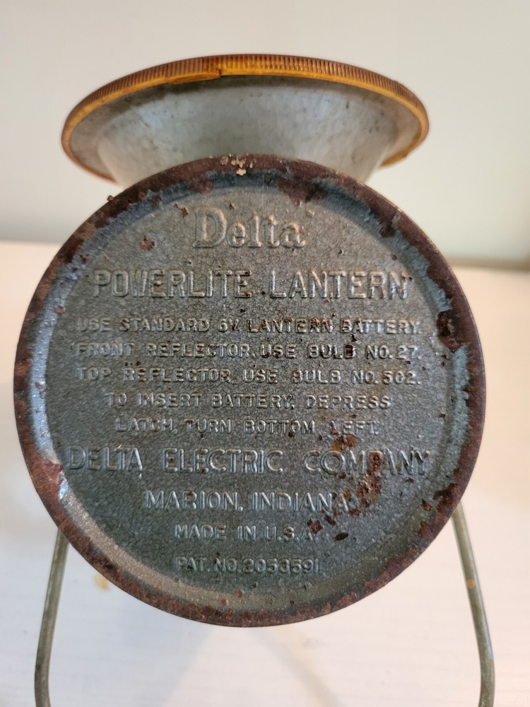 Vintage Delta Powerlite Double Globe Train/Railroad Lantern
