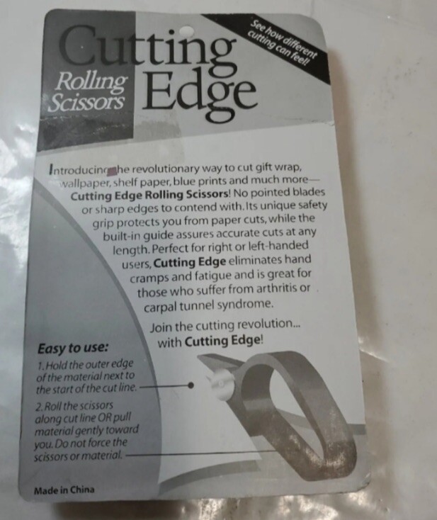 SINGER Cutting Edge Rolling Scissors NOS new open box Made In China