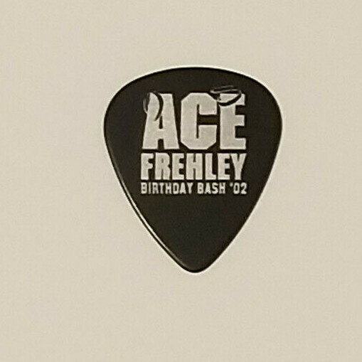 KISS ACE FREHLEY BIRTHDAY BASH EVENT GUITAR PICK I WAS THERE 4/27/02 AUTHENTIC