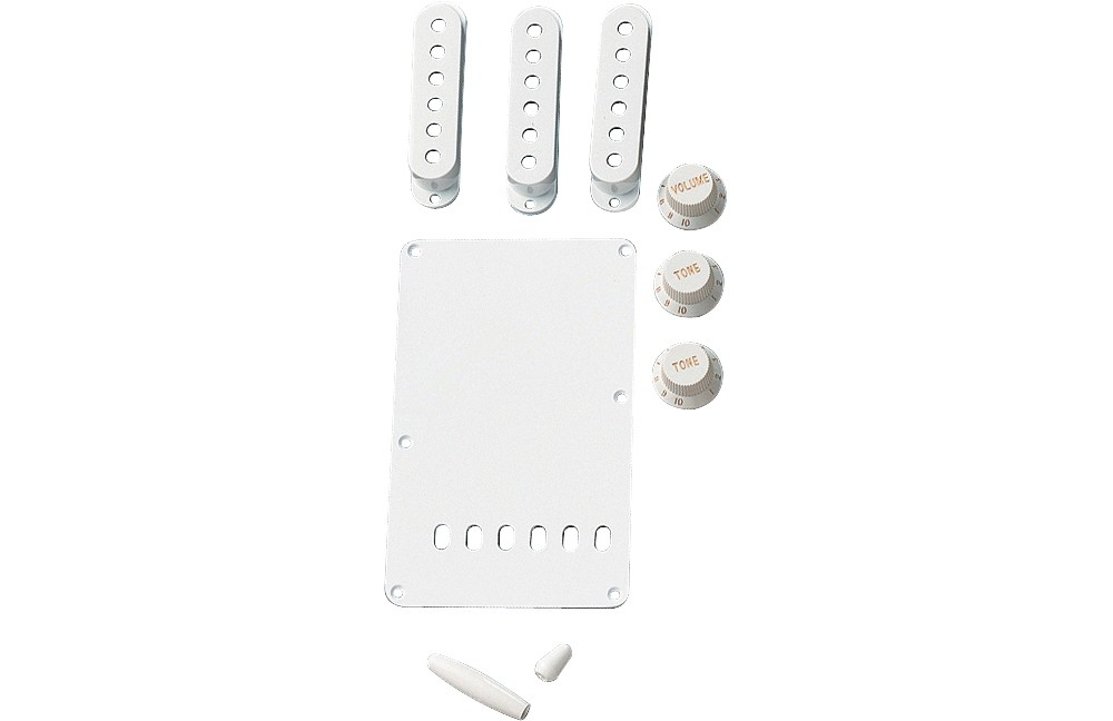 Fender Stratocaster Accessory Kit White
