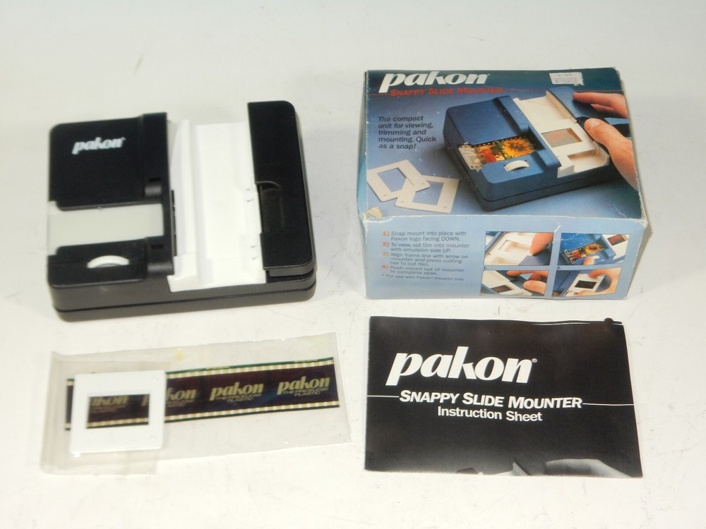 Pakon Snappy Slide Mounter for easy mounting transparencies/slides