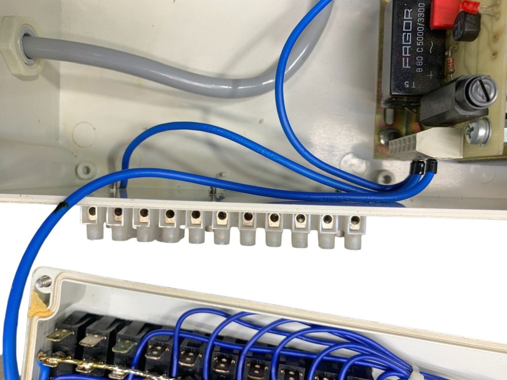 Test device switching device with transformer DIY construction 47175